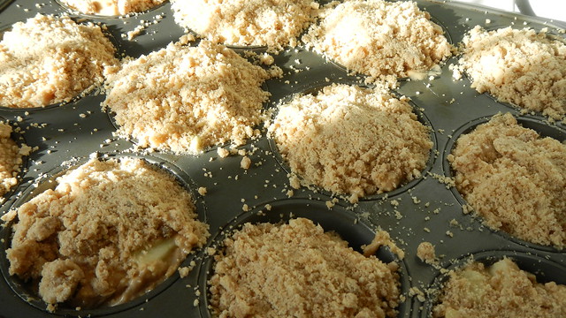 Apple Streusel Muffins 16