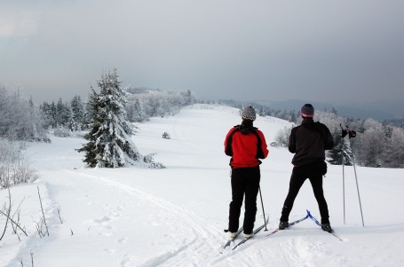 SNĚHOVÉ ZPRAVODAJSTVÍ: Na horách panují slušné lyžařské podmínky