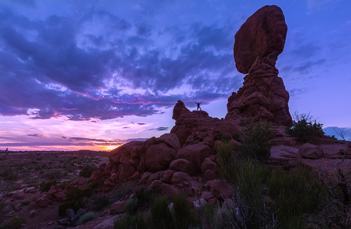 blue sunset usa horizontal landscape utah rocks unitedstates arches moab archesnationalpark balancedrock canon5dmiii