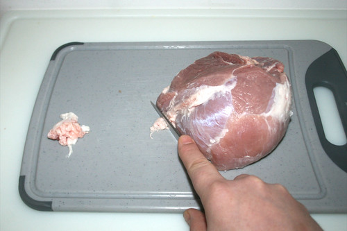 14 - Schweinebraten putzen / Clean pork roast