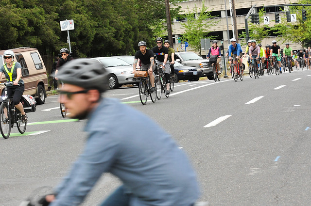 Bike traffic on N Williams Ave-3.jpg