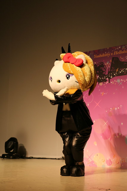 サンリオピューロランド　YOSHIKI meets Hello Kitty