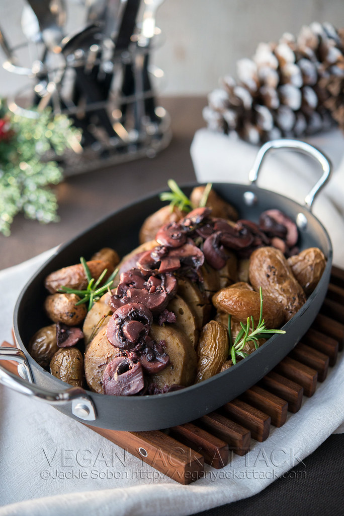 Pressure Cooker Seitan - A hearty seitan roast topped with a red wine mushroom sauce, done quickly in a pressure cooker! Perfect for your next holiday meal.