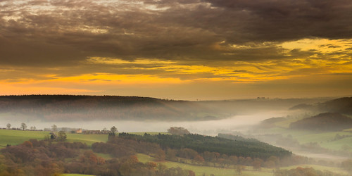 valley farm landscape dusk moors sunset fog yorkshire north hawnby