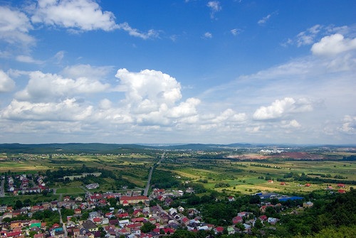 clouds landscape poland polska smalltown chmury krajobraz miasteczko chęciny łysogóry thełysogórymountains
