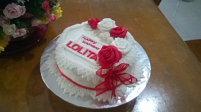 Cake by Nishee Cakes by Nishani Dewaraja