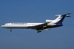 Pulkovo TU-154M RA-85185 BCN 31/08/2002
