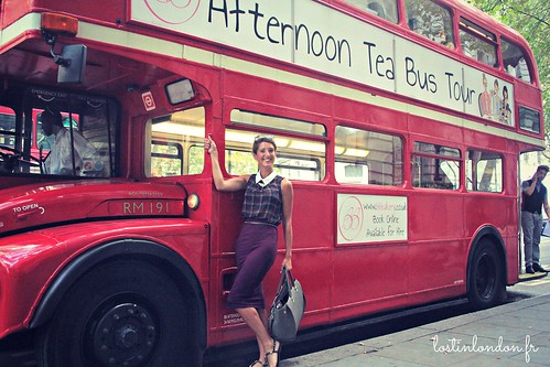 afternoon tea tour bus bb bakery