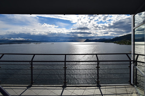 molde møreogromsdal norwegen no norway sea fjord fjorden atlantic mountain meer scandic seilet rica norge balcony balkon