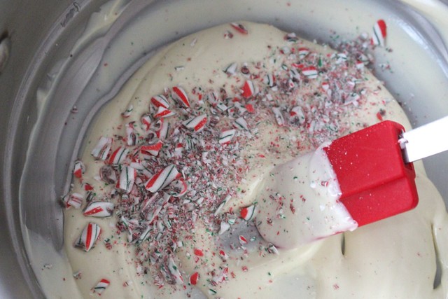 white-chocolate-chopped-candy-canes
