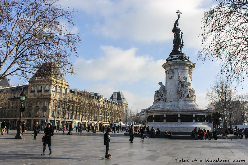 PARIS - Place de la République / Monument à la République