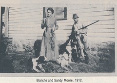 Blanche and Sandy Moore 1912.jpg