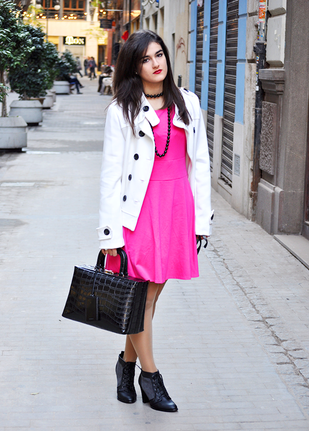 zara booties, something fashion modcloth valencia spain fashionblogger style, pink dress beloved white jacket blazer
