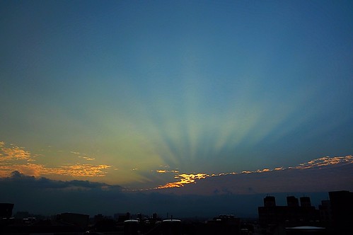 rooftop sunrise twilight glow cloudy jan 01 日出 2015 一月 頂樓 深耕