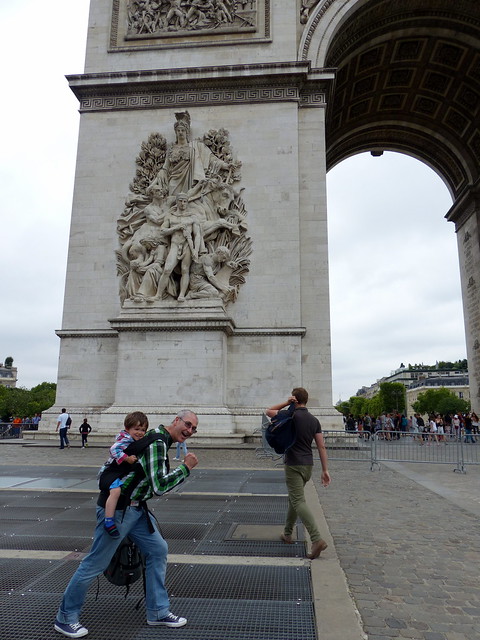 Daddy Feathersword at the Arc de Triomphe