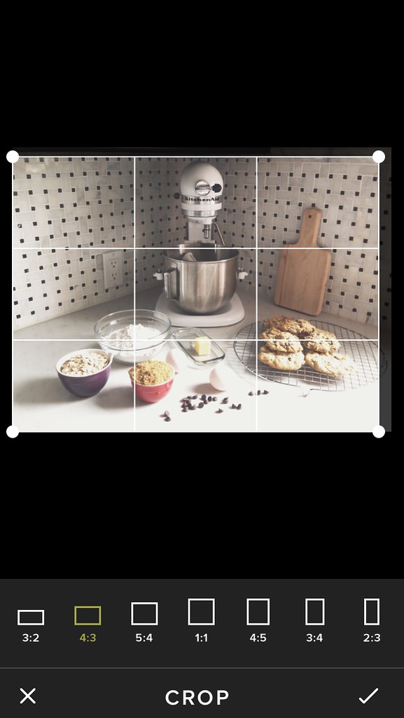 Snapseed | Baking photo shoot set-up | tips for using a smartphone camera | personallyandrea.com