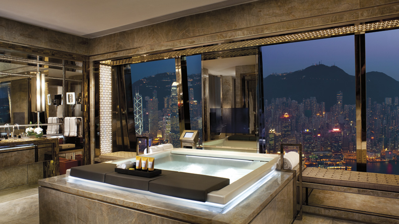 Kiệt tác The Ritz-Carlton tại Hong Kong