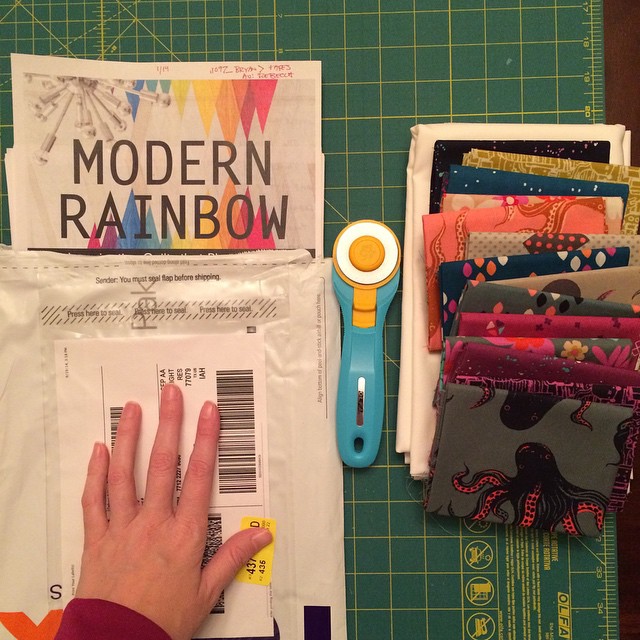 I get my advance copy of my book #modernrainbow next week!! But tonight I'm starting a new project from my book (never gets old!!!) pages using these #cottonandsteel lawn fat quarters!! @ctpublishing
