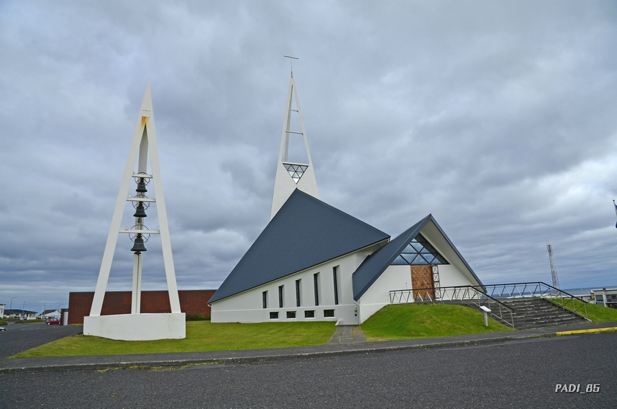 Península SNAEFELLSNESS - Piscina HOFSOS - Iglesia Grafarkirkja - ISLANDIA, NATURALEZA EN TODO SU ESPLENDOR (9)