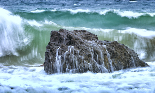 olas roca abstracción recuperado aguasblancas nikond90 nikkor70300m
