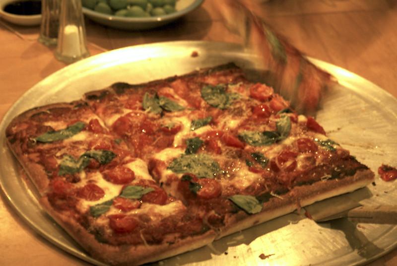 cals-own-sicilian-pizza