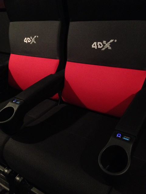 4DX seats