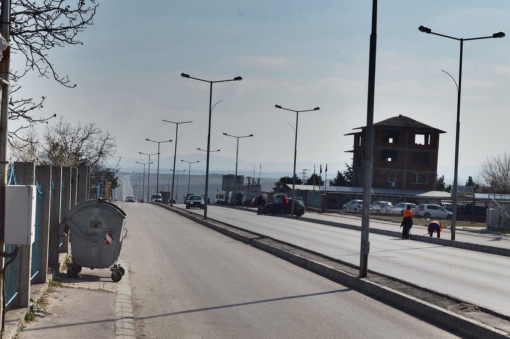 Woman road workers - Bulgaria