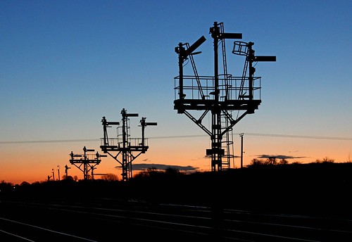 silhouette sunrise signals signal semaphore signalling wrawby semaphoresignal semaphoresignalling wrawbyjunction wrawbyjunctionsignalbox