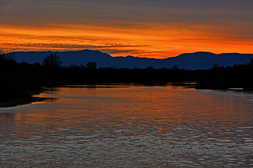 california sunset usa reflection river inspirational sacramentoriver coloredsky champbass2 mendocinomountainrange