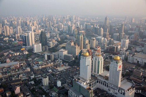 2 tower thailand bangkok ii vista baiyoke