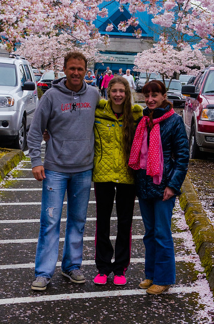 family photo cherry blossoms