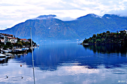 travel italy lake como lago landscapes italian nikon italia exploration paesaggi lombardia 2012 lario d90 ossuccio