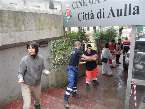 Protezione Civile: a Sesto Fiorentino un corso per il recupero di beni archivistici danneggiati da calamità