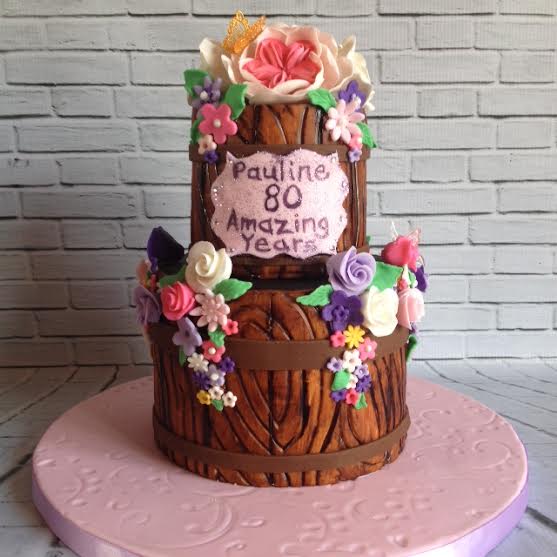 English Country Garden - Chic and Unique Cakes by Cathy Baine