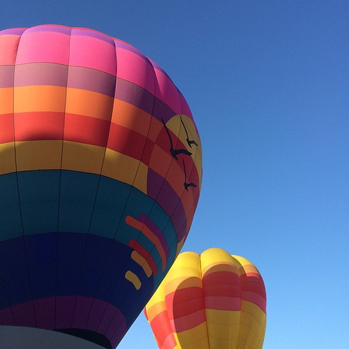 Gorgeous views this morning #outwestballoonfest #hotairballoon #glendaleaz #arizona