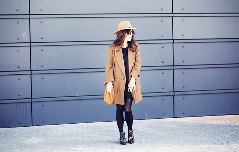 street style barbara crespo black and brown coat leopard booties fashion blogger outfit blog de moda