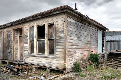 old newzealand house building abandoned home ruins nz gore aged derelict southland oldandaged dislapidated