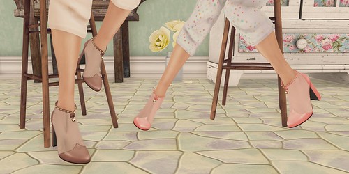 Cila's cute ankle boots @ On9