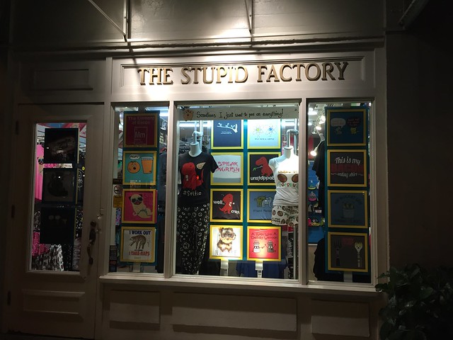 Stupid Factory store,  Westin
