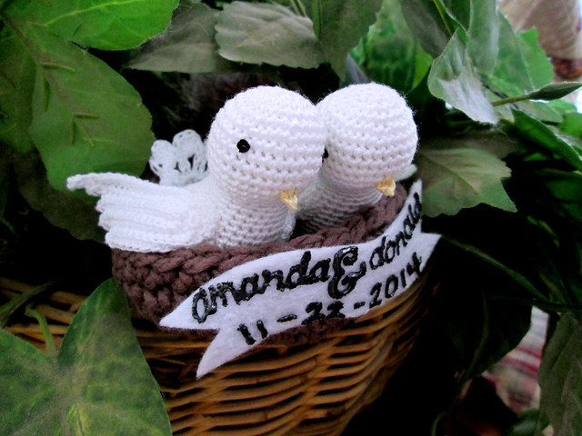 Crocheted Lovebirds