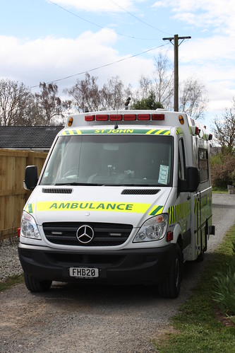 new mercedes benz ambulance vehicles zealand 318cdi