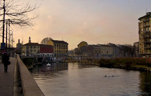 milan milano ponte acqua lombardia paesaggio naviglio darsena