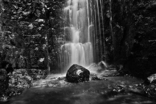 rock waterfall falls tasmania hobart mtwellington ogradysfalls