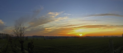 sunset panorama sun green clouds zonsondergang belgium belgië torhout autopano wijnendale