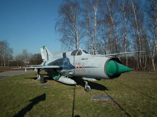 6814 Mikoyan-Gurevich MiG-21 Poznan-Kobylnica 18-03-15