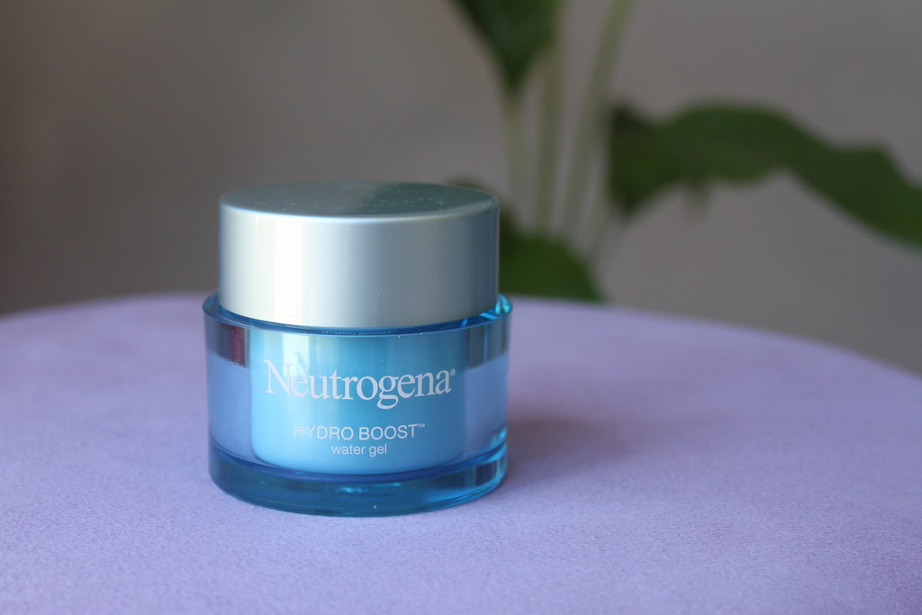 Neutrogena hydro boost water gel face hydrating skin care australian beauty review ausbeautyreview blog blogger soft pretty beautiful honest (2)