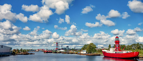 amsterdam clouds ship harbour crane bluesky lightship waterscape bluemonday portarea nederlandvandaag