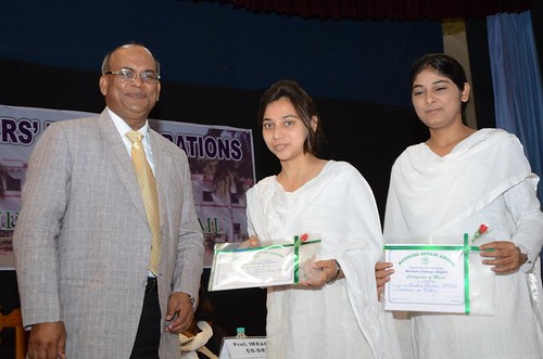 AMU Pro-Vice Chancellor felicitated girls of Women' College at its Founder's Day.