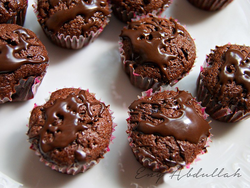 DSC09003, resepi-mini-coklat-cupcakes-kek-coklat-mudah-simple