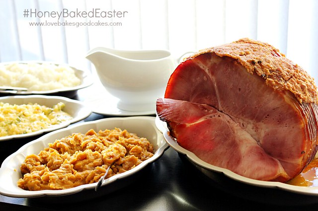 HoneyBaked Ham offers a variety of easy and delicious Easter meal solutions. #HoneyBakedEaster